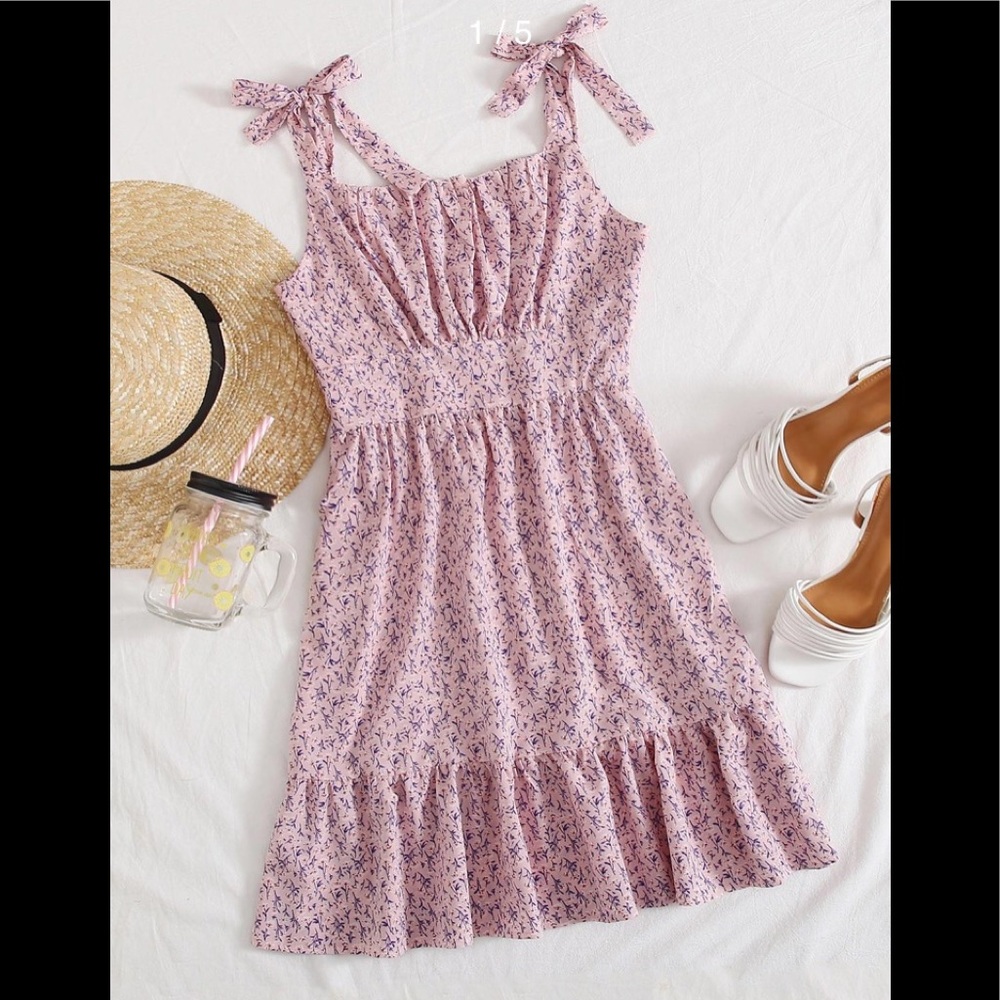 NWOT Floral dress